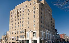 Grand Eastonian Hotel & Suites Easton